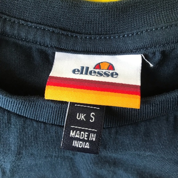 ELLESSE TEE!!!🌼 - Picture 3 of 3